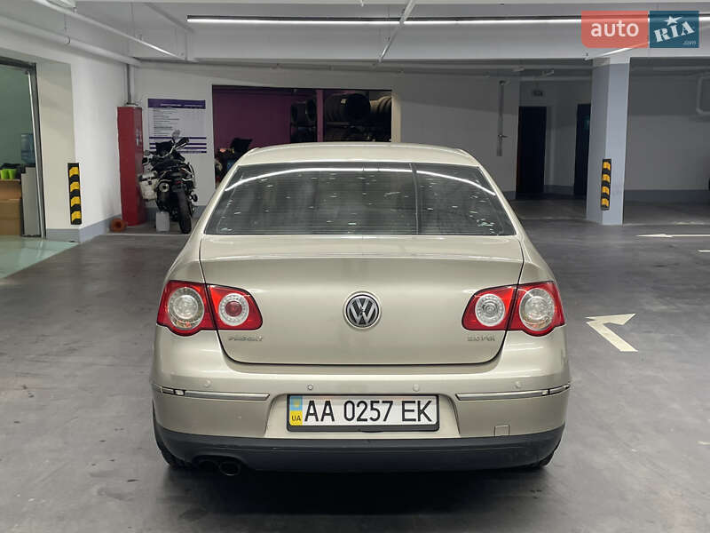Седан Volkswagen Passat 2007 в Киеве