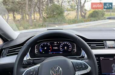 Седан Volkswagen Passat 2020 в 