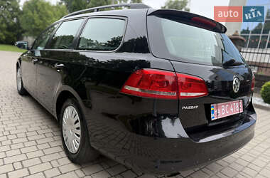 Універсал Volkswagen Passat 2012 в 