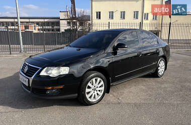 Седан Volkswagen Passat 2009 в Києві