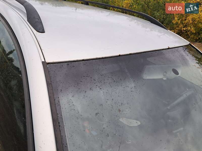 Универсал Volkswagen Passat 2000 в Барвенкове