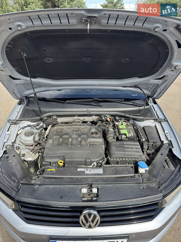 Универсал Volkswagen Passat 2018 в Львове