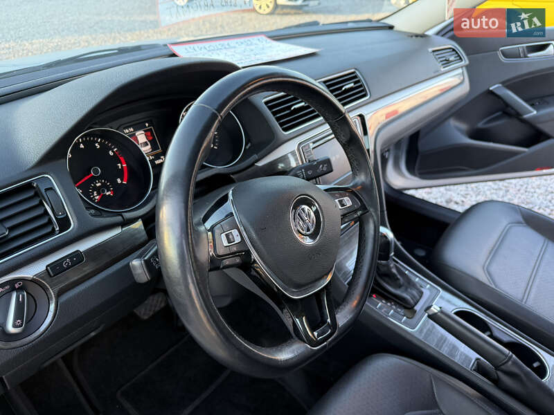 Седан Volkswagen Passat 2017 в Переяславі