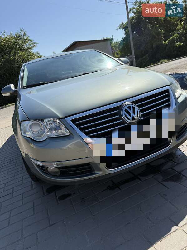 Седан Volkswagen Passat 2007 в Ахтырке