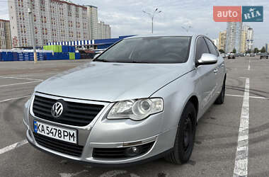Седан Volkswagen Passat 2007 в Киеве