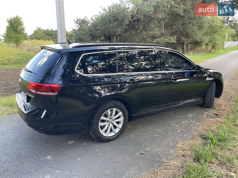 Универсал Volkswagen Passat 2017 в Ивано-Франковске