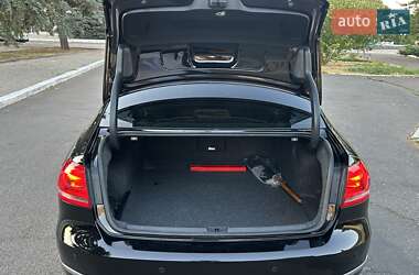 Седан Volkswagen Passat 2014 в 