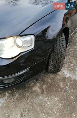 Седан Volkswagen Passat 2006 в 