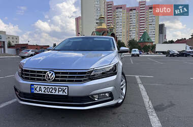 Седан Volkswagen Passat 2017 в Броварах