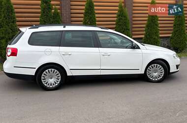 Универсал Volkswagen Passat 2008 в 