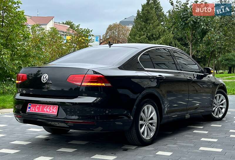 Седан Volkswagen Passat 2019 в Трускавце