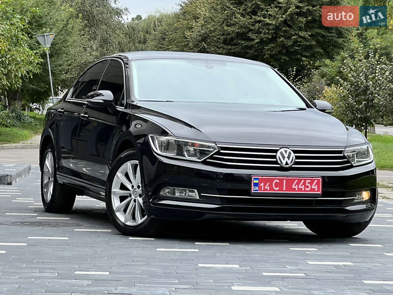 Седан Volkswagen Passat 2019 в Трускавце
