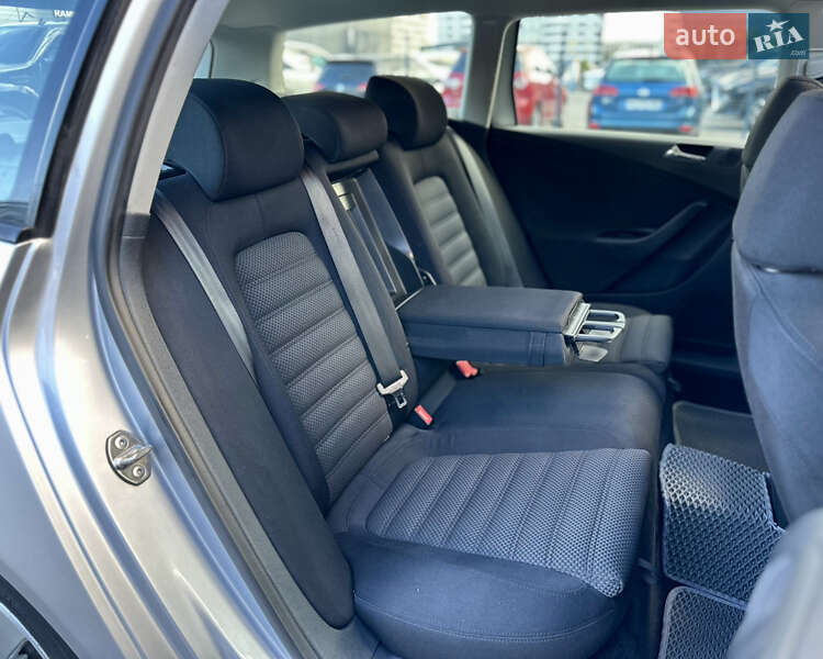 Универсал Volkswagen Passat 2007 в Киеве фото 40 Универсал Volkswagen Passat 2007 в Киеве