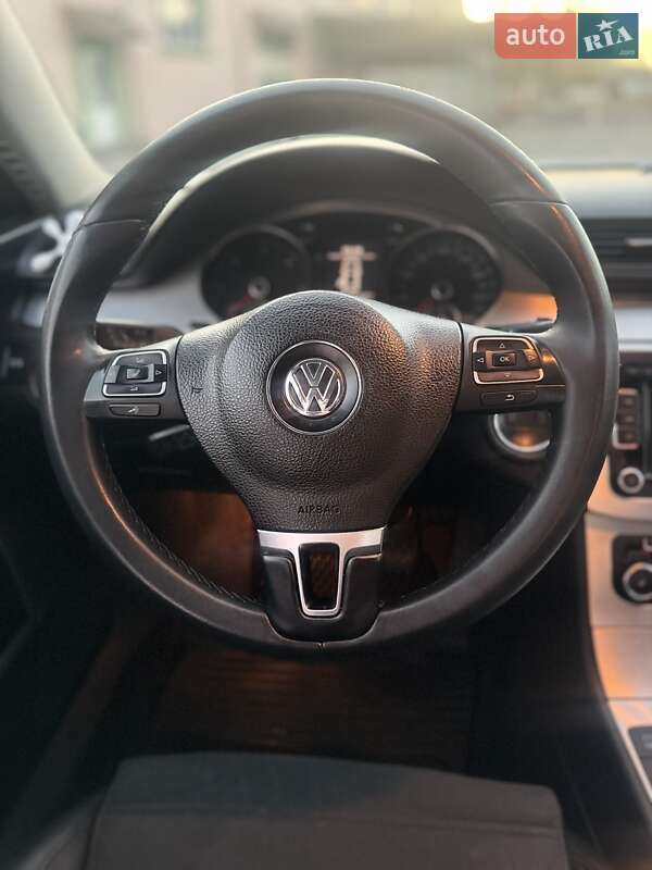 Седан Volkswagen Passat 2010 в Стрию фото 13 Седан Volkswagen Passat 2010 в Стрию