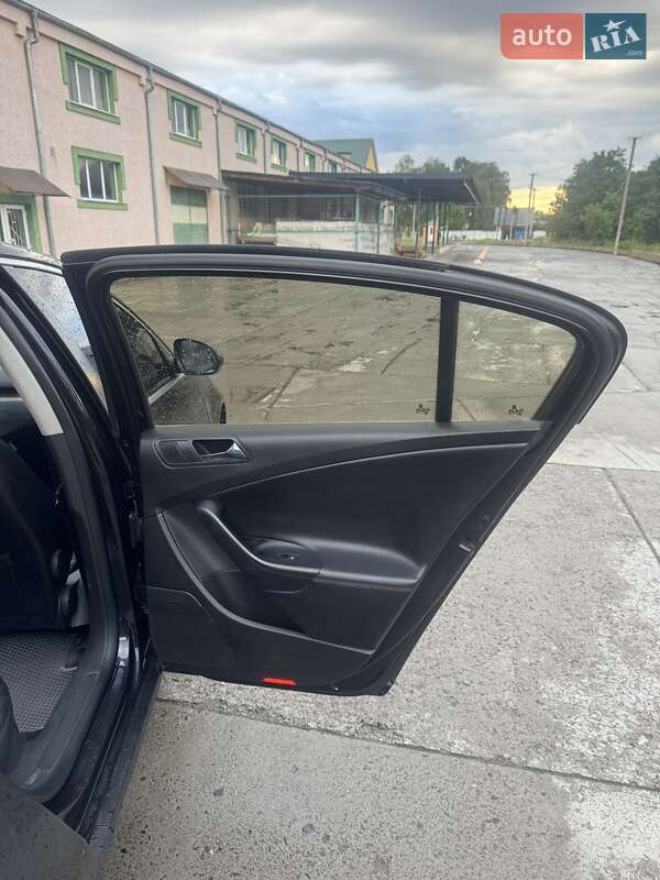 Седан Volkswagen Passat 2010 в Стрию фото 23 Седан Volkswagen Passat 2010 в Стрию