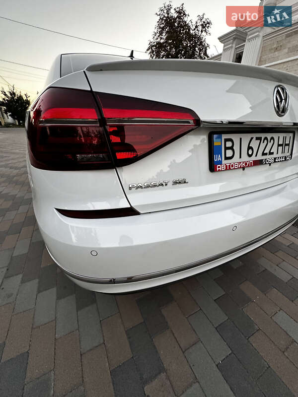 Седан Volkswagen Passat 2018 в Киеве