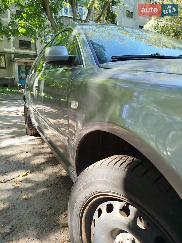 Универсал Volkswagen Passat 2003 в Полтаве фото 10 Универсал Volkswagen Passat 2003 в Полтаве