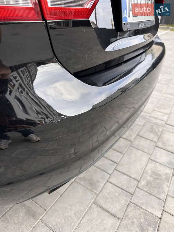Седан Volkswagen Passat 2013 в Виннице