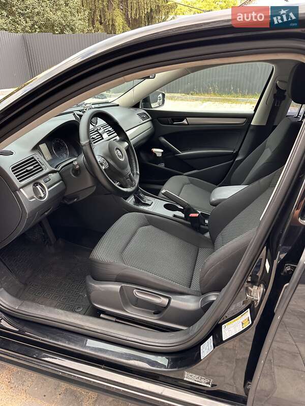 Седан Volkswagen Passat 2013 в Виннице