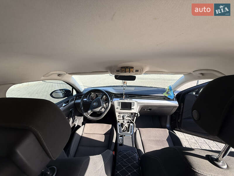 Универсал Volkswagen Passat 2017 в Ивано-Франковске