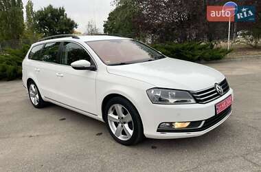 Универсал Volkswagen Passat 2013 в 