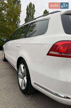 Универсал Volkswagen Passat 2013 в 