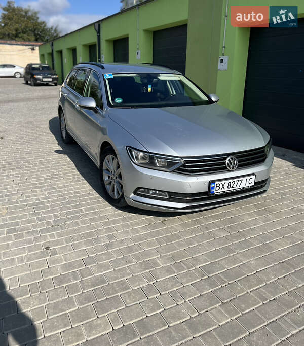 Универсал Volkswagen Passat 2016 в Каменец-Подольском