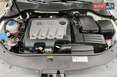 Универсал Volkswagen Passat 2013 в 