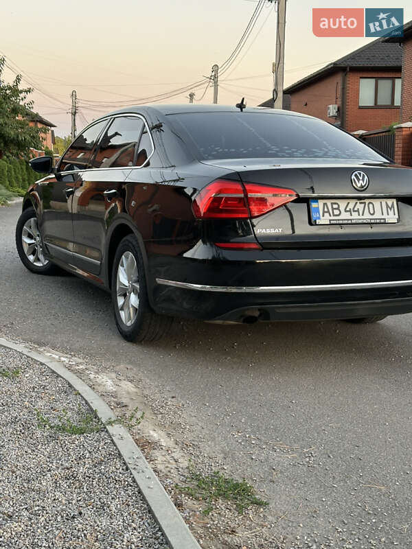 Седан Volkswagen Passat 2015 в Вінниці