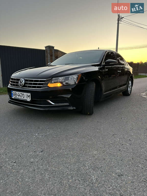 Седан Volkswagen Passat 2015 в Вінниці