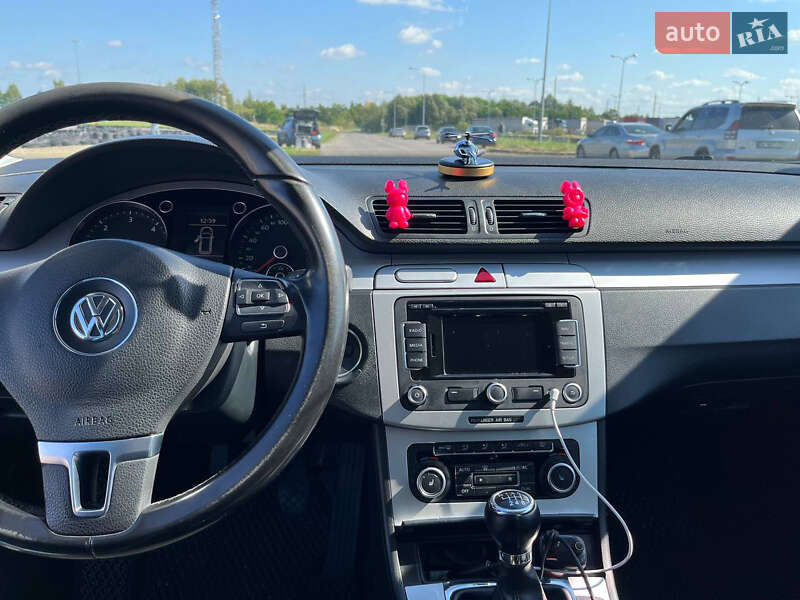 Универсал Volkswagen Passat 2010 в Львове фото 13 Универсал Volkswagen Passat 2010 в Львове