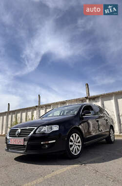 Универсал Volkswagen Passat 2009 в Сумах