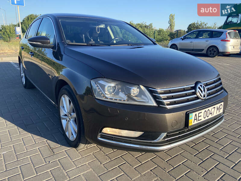 Volkswagen Passat 2013 Volkswagen Passat 2013