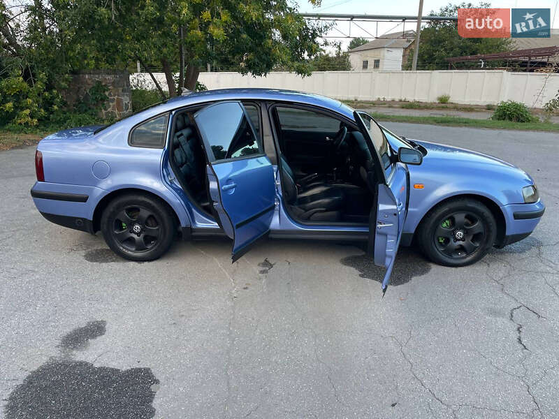 Седан Volkswagen Passat 1997 в Білій Церкві