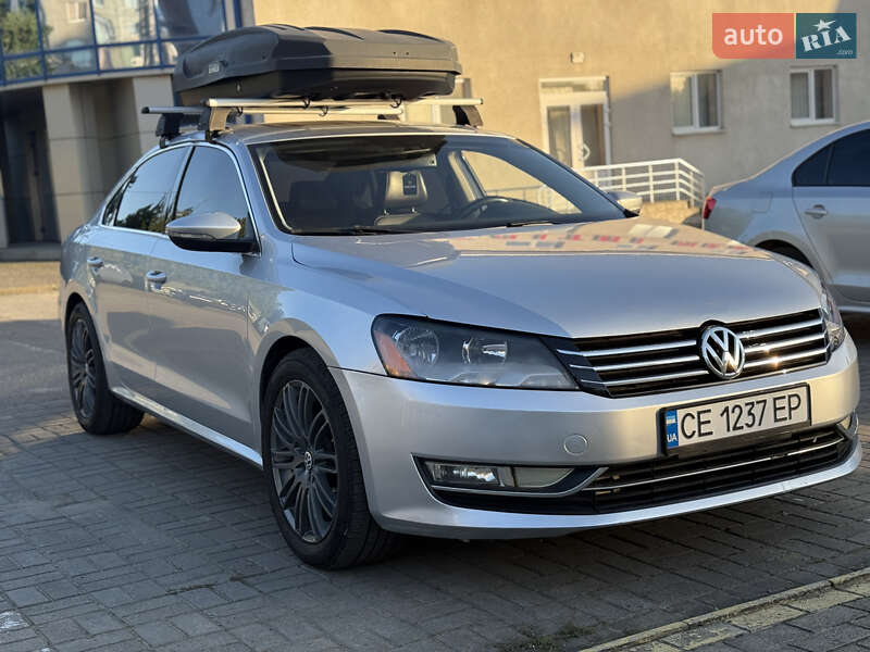 Седан Volkswagen Passat 2013 в Черновцах