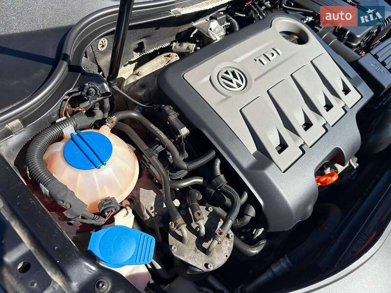 Седан Volkswagen Passat 2012 в Сторожинце