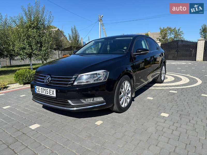 Седан Volkswagen Passat 2012 в Сторожинце