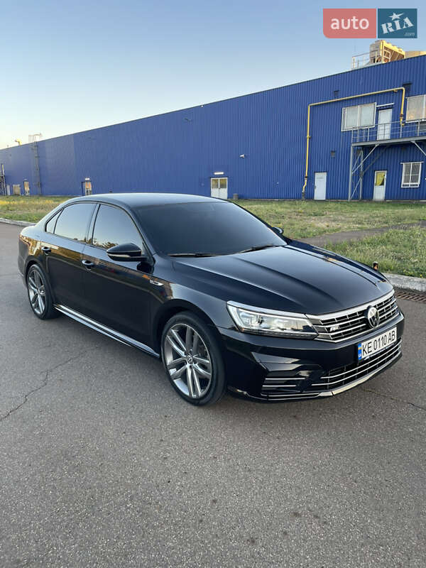 Седан Volkswagen Passat 2018 в Кривом Роге