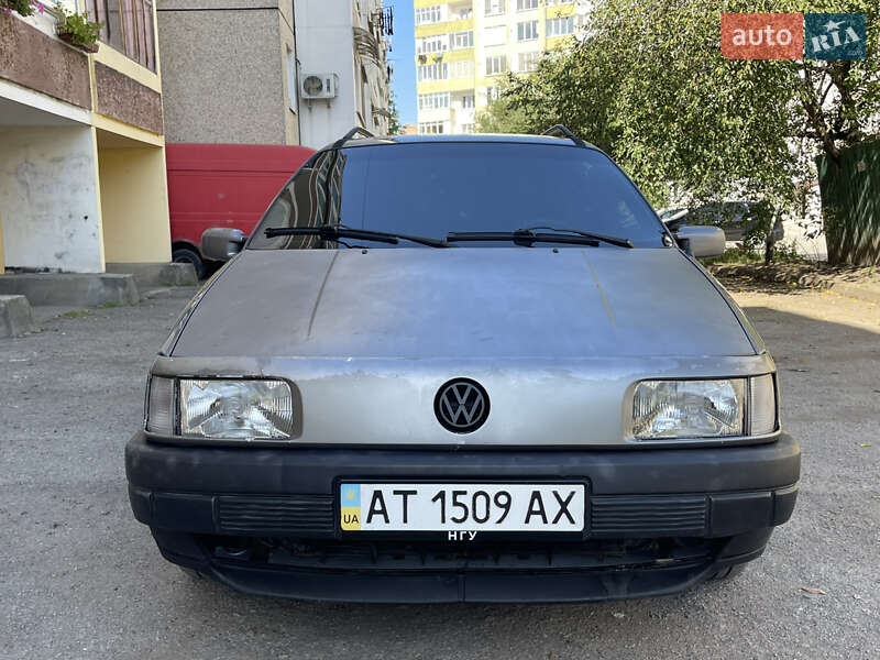 Универсал Volkswagen Passat 1993 в Ивано-Франковске
