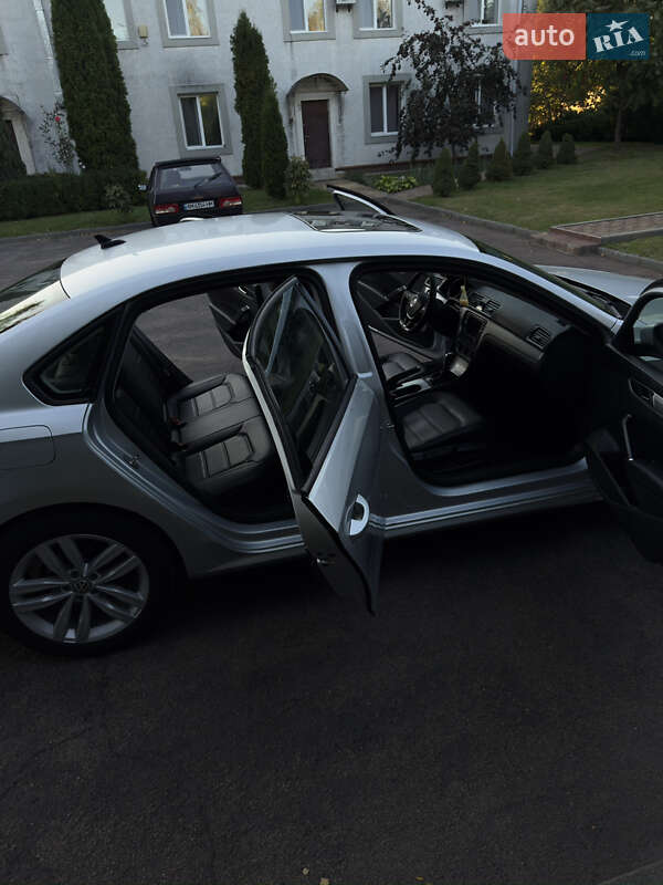 Седан Volkswagen Passat 2019 в Коростені