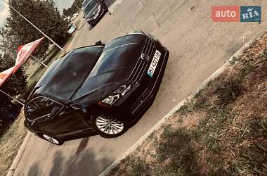 Седан Volkswagen Passat 2015 в Полтаве