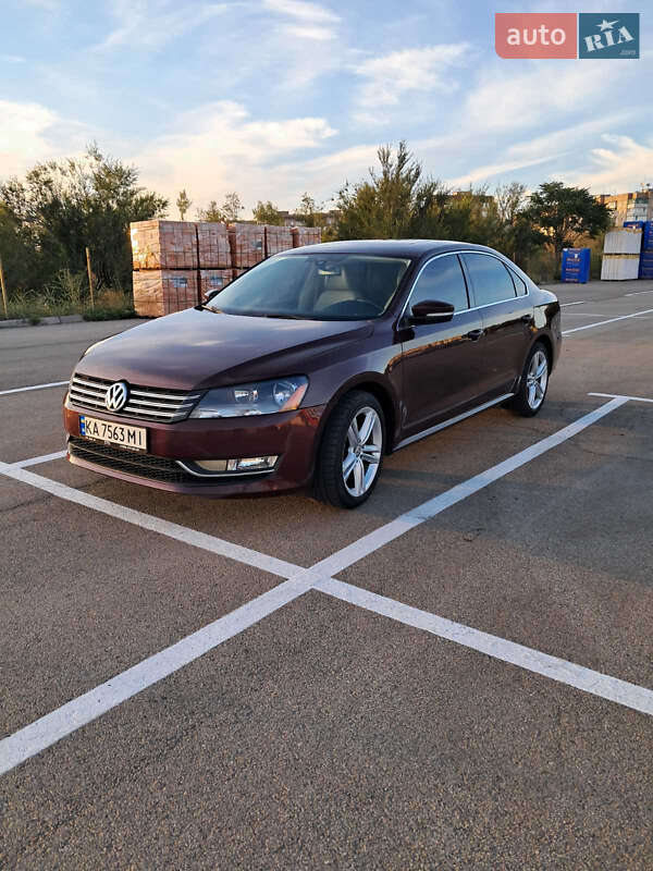 Седан Volkswagen Passat 2014 в Кривом Роге