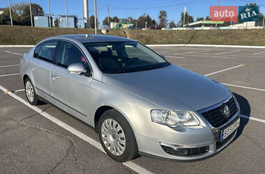Седан Volkswagen Passat 2010 в Виннице