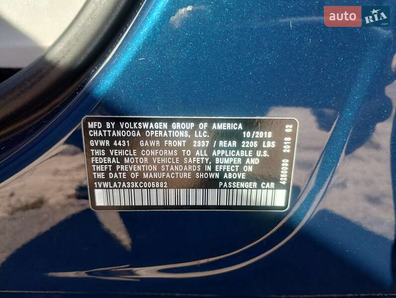 Седан Volkswagen Passat 2018 в Богуславе