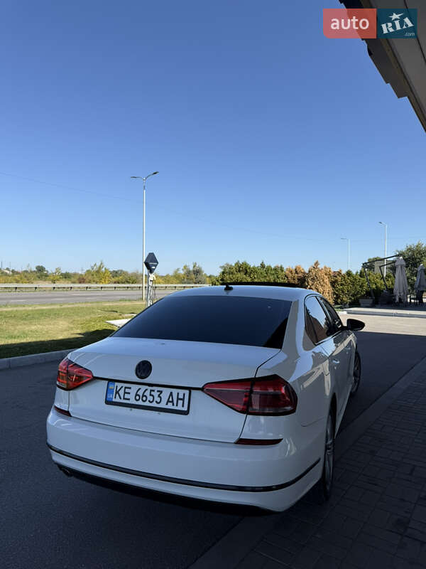 Седан Volkswagen Passat 2017 в Днепре фото 9 Седан Volkswagen Passat 2017 в Днепре