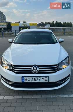 Седан Volkswagen Passat 2014 в Шептицькому
