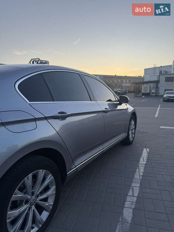 Седан Volkswagen Passat 2018 в Павлограде фото 4 Седан Volkswagen Passat 2018 в Павлограде