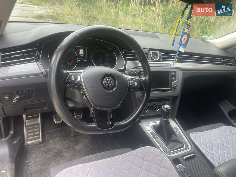 Универсал Volkswagen Passat 2016 в Калуше фото 7 Универсал Volkswagen Passat 2016 в Калуше