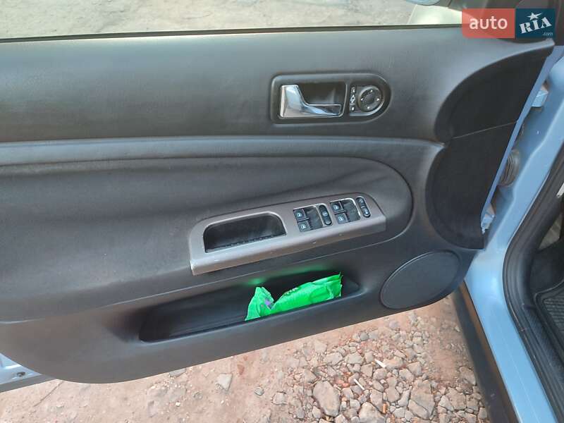 Универсал Volkswagen Passat 1998 в Нежине
