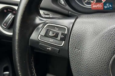 Седан Volkswagen Passat 2013 в 